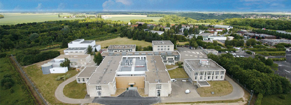 Telehouse Magny Les Hameaux Paris Data Center